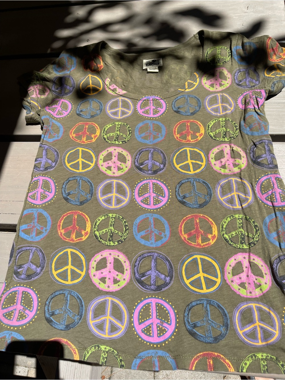 Lucky Brand Olive Green Short Sleeve Tee with Multicolor Peace Signs